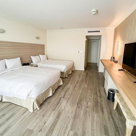 Finest Guam Golf And Resort Yigo Екстериор снимка