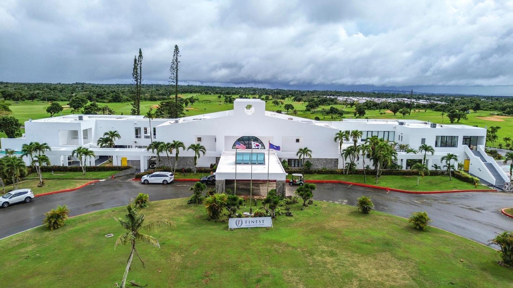 Finest Guam Golf And Resort Yigo Екстериор снимка